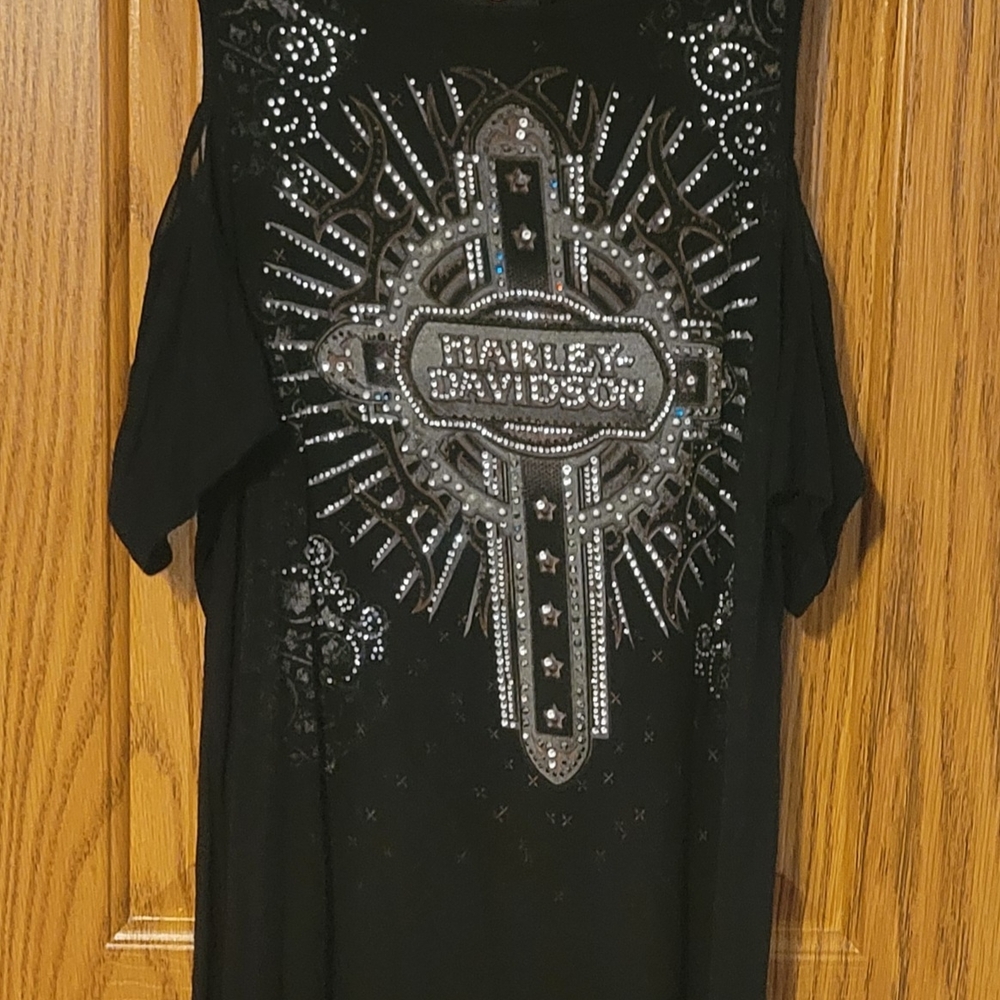 Harley-Davidson Black Short Sleeve Tee with Silver Accents